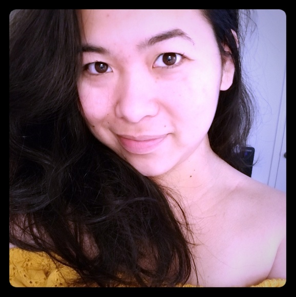 Meet your Posher, Mae - Picture 1 of 1